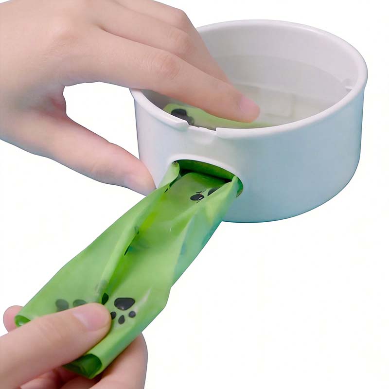collapsible dog bowl with water bottle